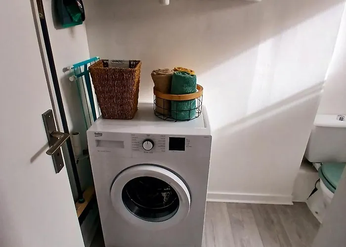 Le Nid De L'aiguillon